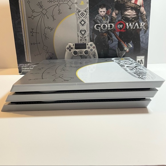 (BUNDLE) PlayStation 4 Pro God of War Limited Edition W/ 1 Game, & Accessories! - Picture 7 of 16